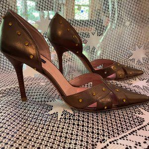 Gold/bronze leather stiletto heels